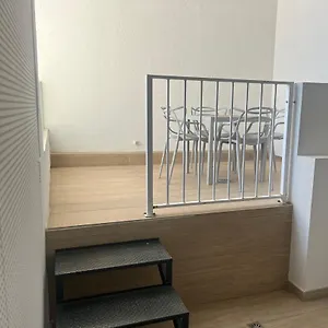apartaments-lauria.top-hotels-tarragona.com/