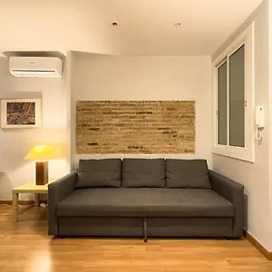 Apartament Aparteasy - Gracia, Barcelona